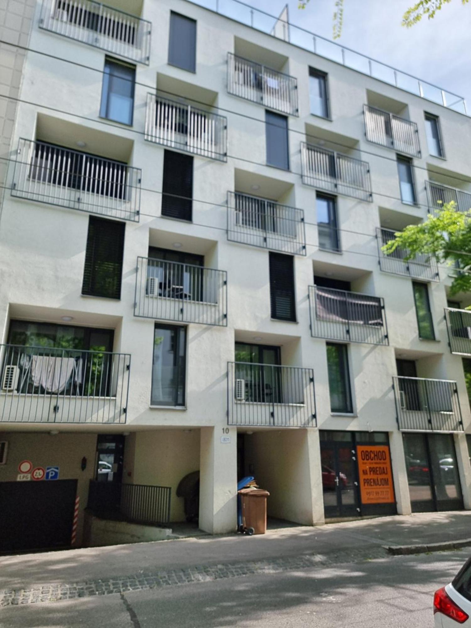 Apartman - Centrum Bratislava Eksteriør bilde